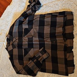 Olive/black/dark gray plaid top